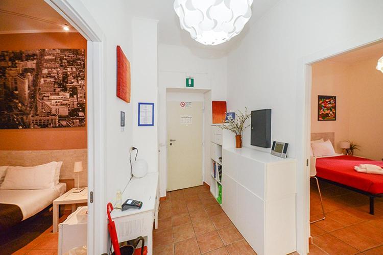 Be First Hotell Rom Exteriör bild